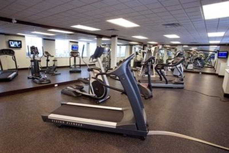 Sandman Hotel & Suites Winnipeg Airport מראה חיצוני תמונה